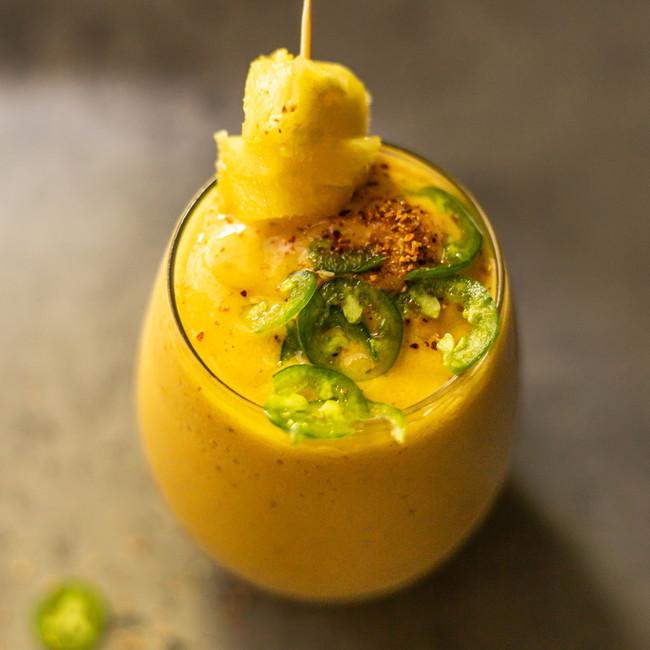 Ananas ve Jalapeno Smoothie