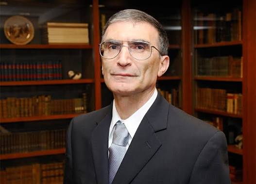 Aziz Sancar: Nobel’e Uzanan Bir Bilim Yolculuğu