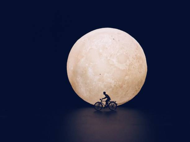 Ay Işığında Pedal Çevirmek