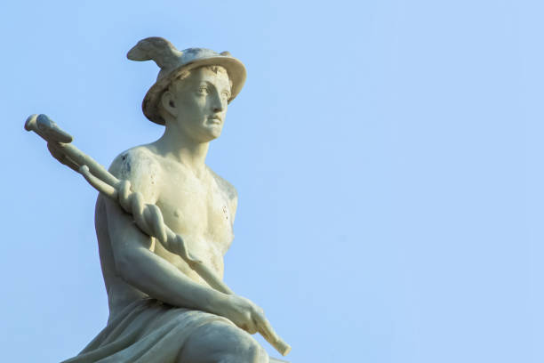 Sınırlar Arasında Bir Tanrı: Hermes