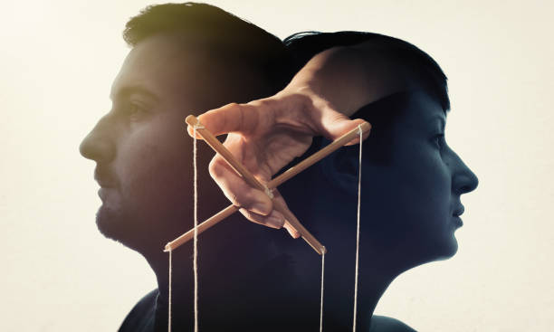 İlişkide Manipülasyonun Sessiz Yüzü; Kaybetmeden Kontrol Etmek