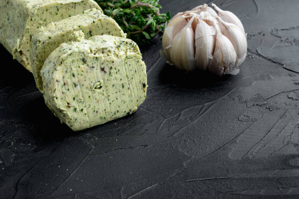 Garlic Butter (Sarımsaklı Tereyağı – ABD)