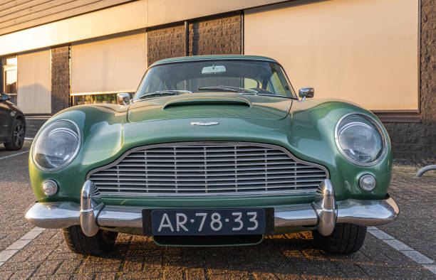 Aston Martin DB5 (1964)