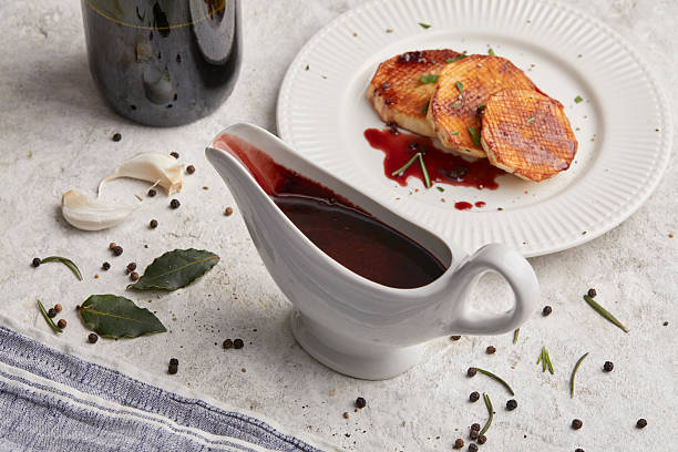 Red Wine Sauce (Kırmızı Şarap Sosu – Fransa)