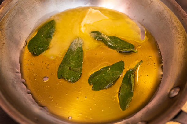 Brown Butter Sage Sauce (Tereyağlı Adaçayı – İtalya)