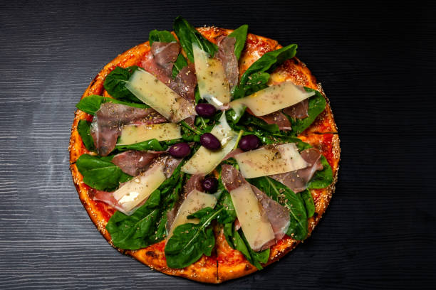 Füme Etli Rokalı Pizza