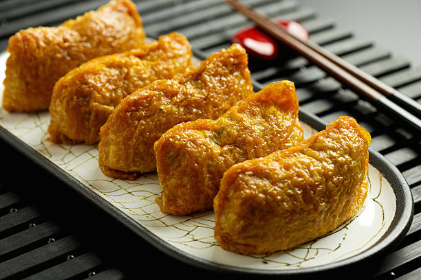 Inari Sushi (Tofu Kesesi Sushi)