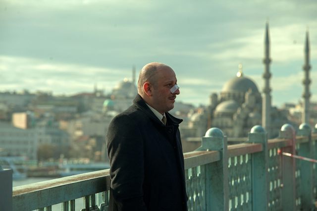 İtirazım Var: Bir Polisiye Hikayenin İçinde İnanç, Vicdan ve İnsan Arayışı