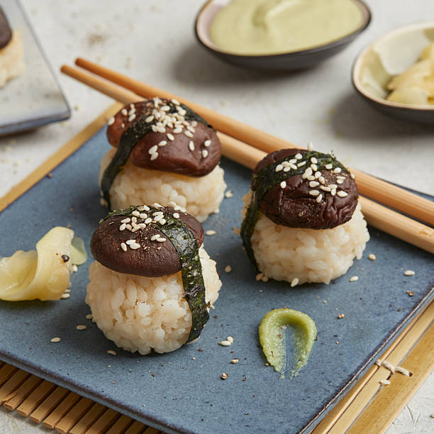 Shiitake Nigiri – Mantarlı Japon Sushisi