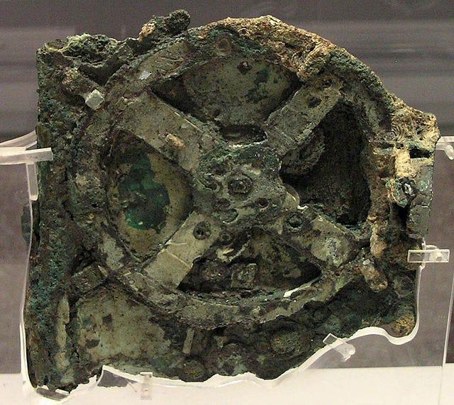 Zamanın İçine Gizlenmiş Makine: Antikythera Mekanizması