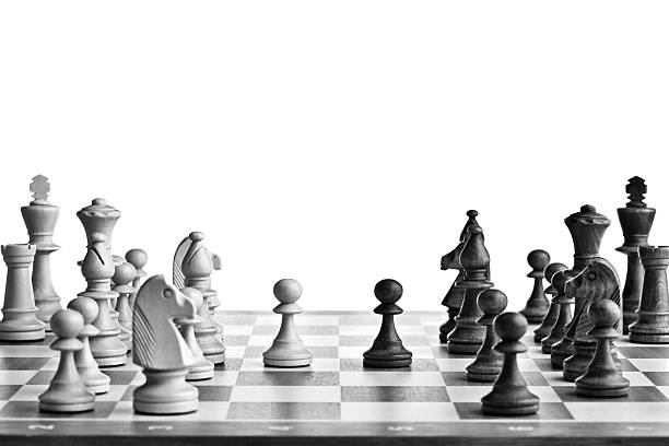 64 Karelik Evren; Satranç