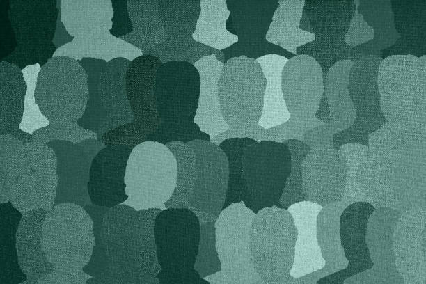 Toplumda Başkalaşma, Çoğunluk İçinde Yalnızlık