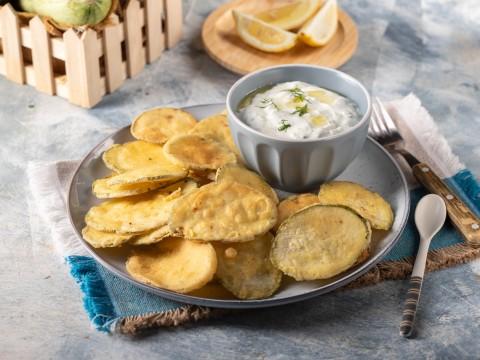 Yunan Kabak Kızartması (Kolokithakia Tiganita)